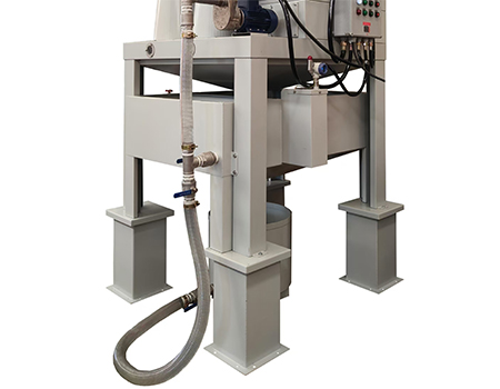 高腿帶桶式水箱